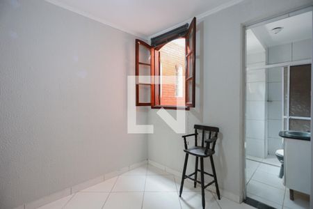 Casa para alugar com 320m², 3 quartos e 1 vaga Casa para alugar com 320m², 3 quartos e 1 vagaSuíte 3