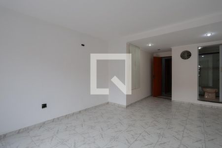 Casa para alugar com 320m², 3 quartos e 1 vaga Casa para alugar com 320m², 3 quartos e 1 vagaSuíte 1