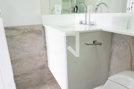 Apartamento à venda com 45m², 2 quartos e 1 vaga Apartamento à venda com 45m², 2 quartos e 1 vagaBanheiro