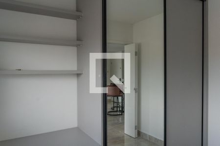 Quarto 1 de apartamento à venda com 2 quartos, 45m² em Vila Invernada, São Paulo