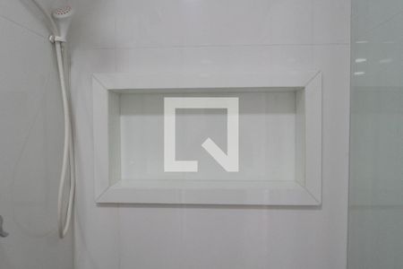 Apartamento à venda com 45m², 2 quartos e 1 vaga Apartamento à venda com 45m², 2 quartos e 1 vagaBanheiro