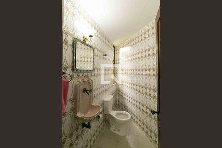 Casa para alugar com 1240m², 3 quartos e 8 vagasLavabo