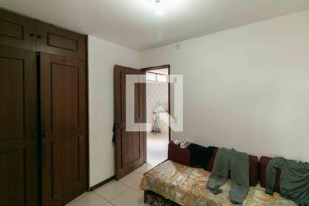 Casa para alugar com 1240m², 3 quartos e 8 vagasQuarto de Serviço