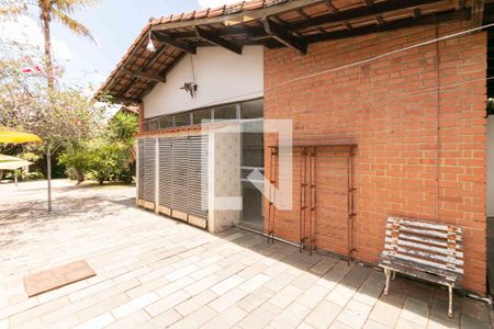 Casa para alugar com 1240m², 3 quartos e 8 vagasÁrea Externa