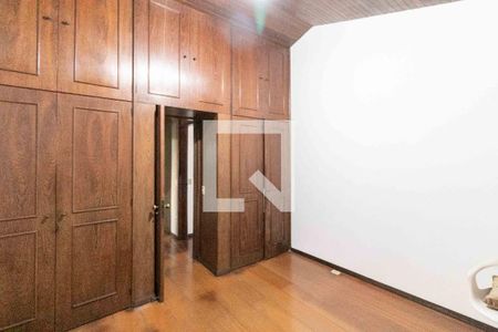 Casa para alugar com 1240m², 3 quartos e 8 vagasQuarto 2