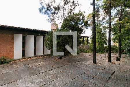 Casa para alugar com 1240m², 3 quartos e 8 vagasÁrea Externa