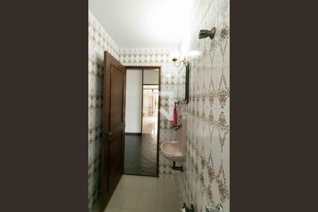 Casa para alugar com 1240m², 3 quartos e 8 vagasLavabo