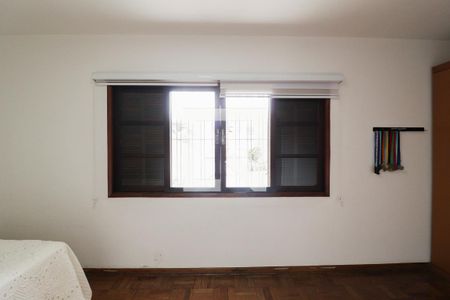 Casa à venda com 300m², 3 quartos e 4 vagasQuarto 4