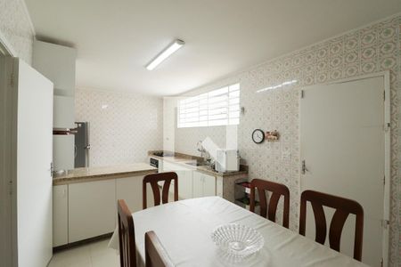 Casa à venda com 300m², 3 quartos e 4 vagasCozinha