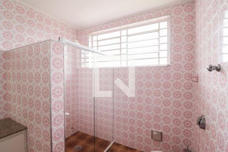 Casa à venda com 300m², 3 quartos e 4 vagasBanheiro 1