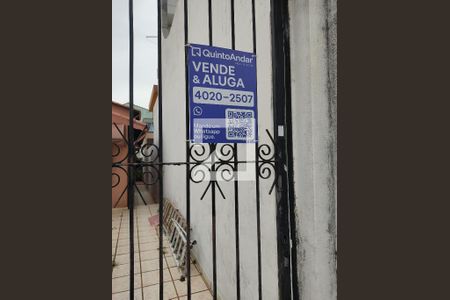 Casa à venda com 280m², 3 quartos e 2 vagasplaquinha