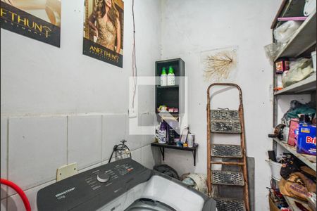 Casa à venda com 280m², 3 quartos e 2 vagasÁrea de Serviço