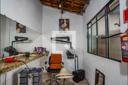 Casa à venda com 280m², 3 quartos e 2 vagasÁrea de Serviço