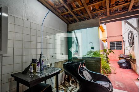 Casa à venda com 280m², 3 quartos e 2 vagasÁrea de Serviço