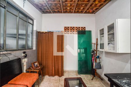 Casa à venda com 280m², 3 quartos e 2 vagasÁrea de Serviço