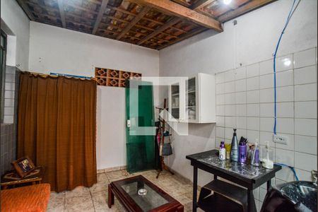 Casa à venda com 280m², 3 quartos e 2 vagasÁrea de Serviço