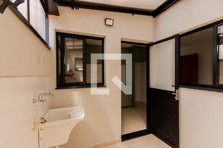 Apartamento para alugar com 50m², 2 quartos e 1 vaga Apartamento para alugar com 50m², 2 quartos e 1 vagaÁrea de Serviço