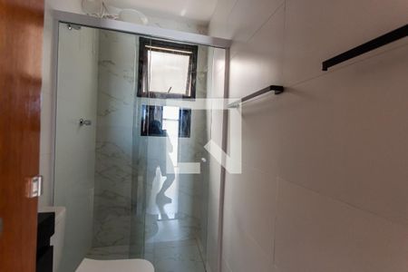 Apartamento para alugar com 50m², 2 quartos e 1 vaga Apartamento para alugar com 50m², 2 quartos e 1 vagaBanheiro da Suíte