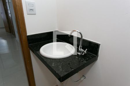 Apartamento à venda com 34m², 2 quartos e sem vagaBanheiro