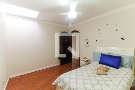 Casa à venda com 220m², 3 quartos e 1 vagaQuarto 2