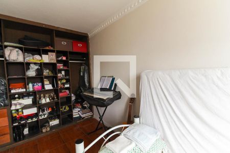 Casa à venda com 220m², 3 quartos e 1 vagaQuarto 1