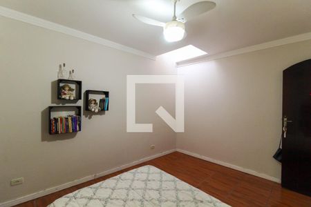 Casa à venda com 220m², 3 quartos e 1 vagaQuarto 2