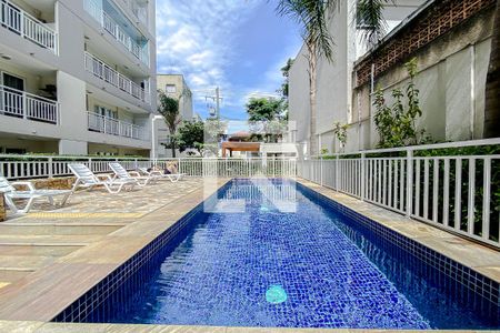 Apartamento para alugar com 32m², 1 quarto e sem vaga Apartamento para alugar com 32m², 1 quarto e sem vagaÁrea comum - Piscina
