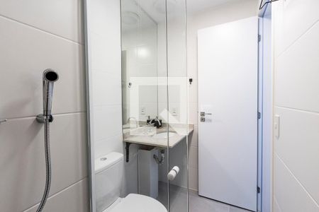 Studio à venda com 30m², 1 quarto e sem vaga Studio à venda com 30m², 1 quarto e sem vagaBanheiro