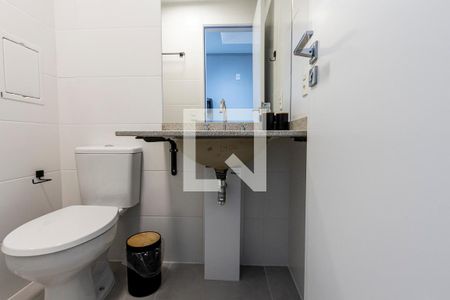 Studio à venda com 30m², 1 quarto e sem vaga Studio à venda com 30m², 1 quarto e sem vagaBanheiro