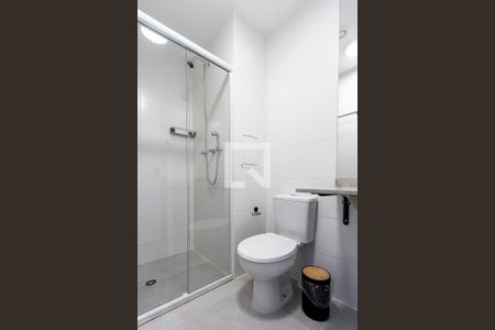 Studio à venda com 30m², 1 quarto e sem vaga Studio à venda com 30m², 1 quarto e sem vagaBanheiro