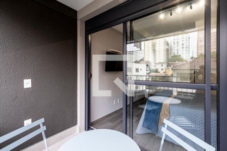 Studio à venda com 30m², 1 quarto e sem vaga Studio à venda com 30m², 1 quarto e sem vagaSacada