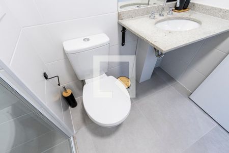 Studio à venda com 30m², 1 quarto e sem vaga Studio à venda com 30m², 1 quarto e sem vagaBanheiro