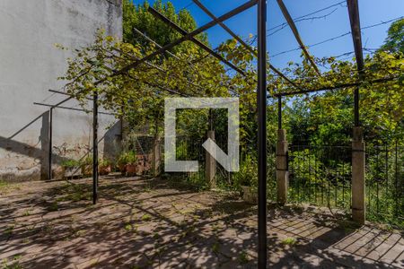 Casa à venda com 560m², 5 quartos e 5 vagasQuintal