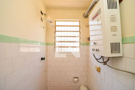 Casa à venda com 172m², 3 quartos e 3 vagasBanheiro de serviço