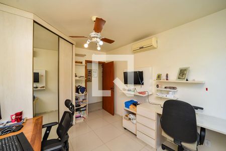 Casa à venda com 172m², 3 quartos e 3 vagasQuarto 2