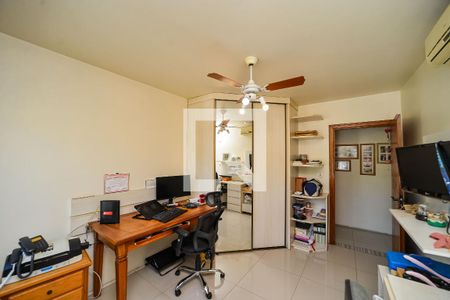 Casa à venda com 172m², 3 quartos e 3 vagasQuarto 2