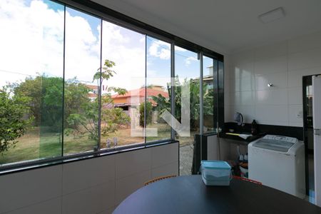 Casa à venda com 360m², 3 quartos e 3 vagasÁrea de Serviço