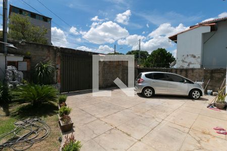 Casa à venda com 360m², 3 quartos e 3 vagasGaragem