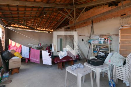 Casa à venda com 360m², 3 quartos e 3 vagasVaranda