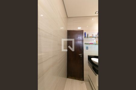 Casa à venda com 360m², 3 quartos e 3 vagasBanheiro Social