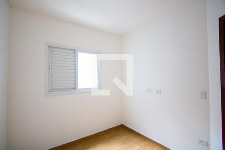 Quarto 2 de apartamento à venda com 2 quartos, 39m² em Vila Vitória, Santo André