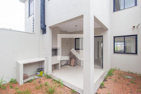Casa à venda com 120m², 3 quartos e 2 vagas Casa à venda com 120m², 3 quartos e 2 vagasÁrea de Serviço e Quintal