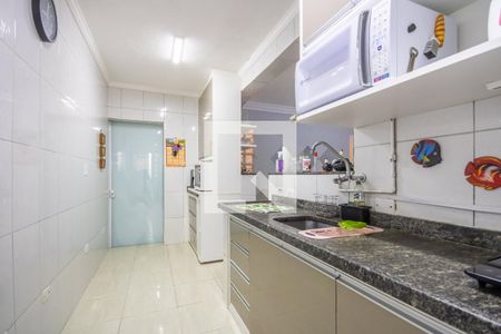 Casa à venda com 238m², 3 quartos e 2 vagas Casa à venda com 238m², 3 quartos e 2 vagasCozinha