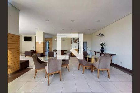 Apartamento à venda com 144m², 3 quartos e 2 vagasSalão de festas