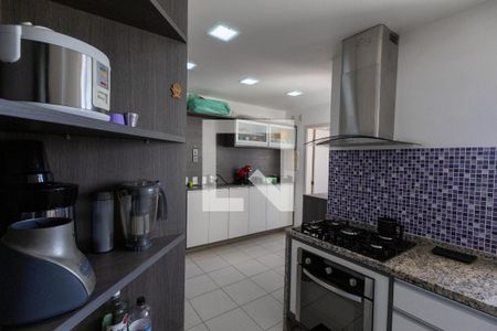Apartamento à venda com 144m², 3 quartos e 2 vagasCozinha 