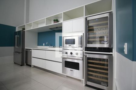 Apartamento à venda com 80m², 2 quartos e 2 vagasÁrea comum - Salão de festas