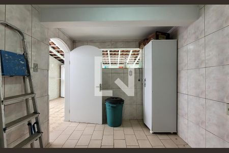 Casa para alugar com 300m², 3 quartos e 4 vagasArea de serviço