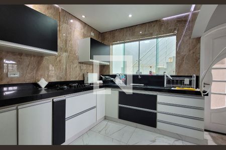 Casa para alugar com 300m², 3 quartos e 4 vagasCozinha