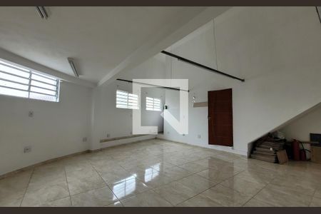 Casa para alugar com 300m², 3 quartos e 4 vagasSala 3