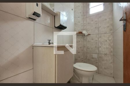 Casa para alugar com 300m², 3 quartos e 4 vagasBanheiro